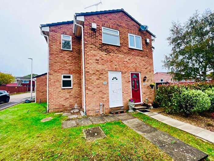 1 Bedroom Terraced House To Rent In Middleton Close, Rainham, ME8