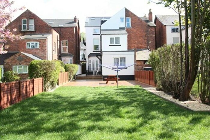 Flat To Rent In York Road, Edgbaston, Birmingham, B16