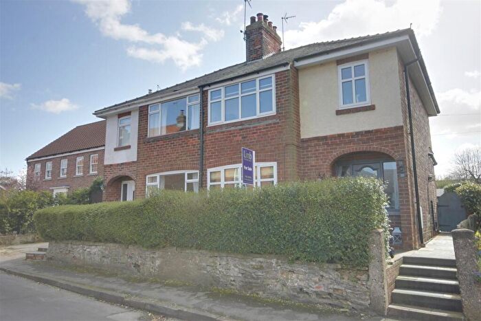 3 Bedroom Semi-Detached House For Sale In Church Street, Elloughton, HU15