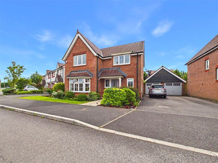 4 Bedroom Detached House For Sale In Bray Road, Holsworthy, Devon, EX22