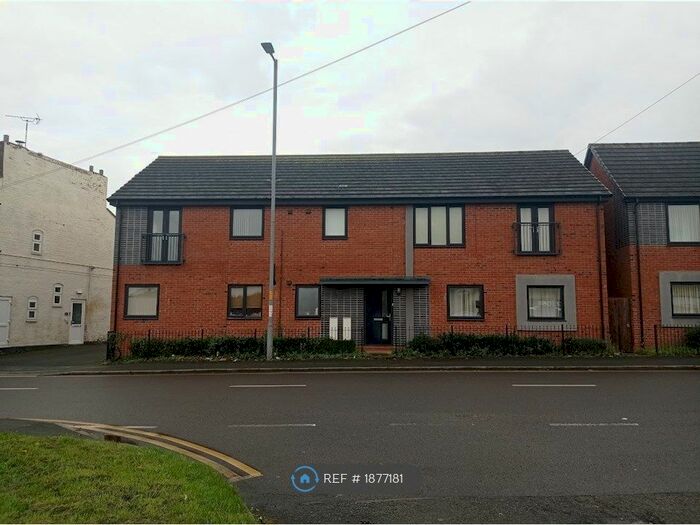 2 Bedroom Flat To Rent In Allens Lane, Walsall, WS3