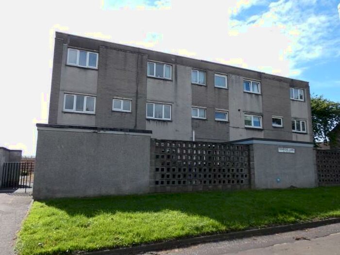 2 Bedroom Maisonette To Rent In Primrose Lane, Rosyth, KY11