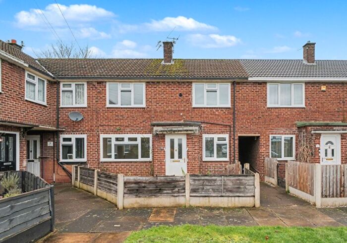 3 Bedroom Terraced House For Sale In Bodmin Road, Sale, Cheshire, M33