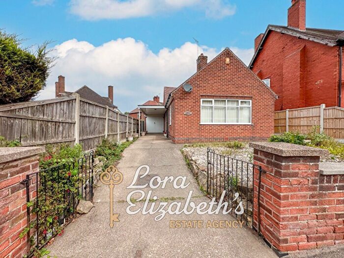 2 Bedroom Detached Bungalow For Sale In High Pavement, Sutton-In-Ashfield, Nottinghamshire, NG17