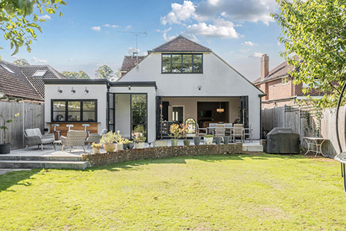 4 Bedroom Detached House For Sale In Lower Road, Great Bookham, KT23