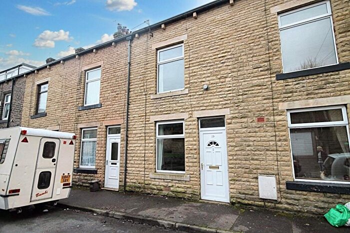 2 Bedroom Terraced House To Rent In Harley Street, Todmorden, OL14