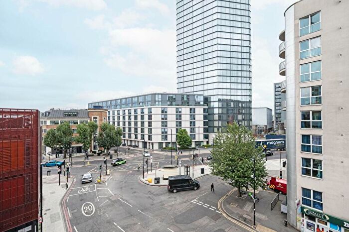 1 Bedroom Flat To Rent In Moreland Street, Clerkenwell, London, EC1V