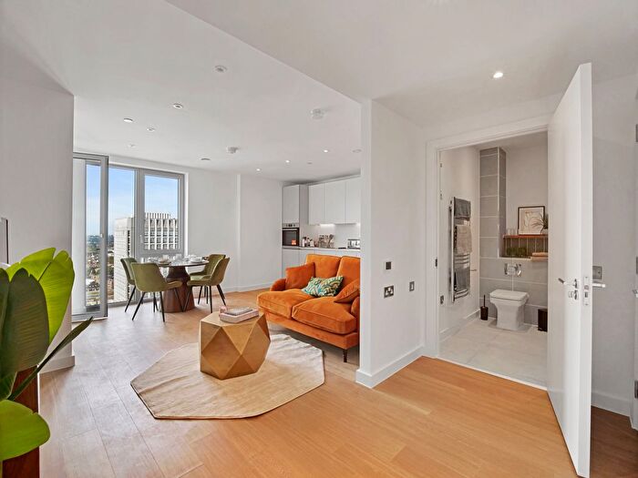 1 Bedroom Flat For Sale In Wellesley Road, Croydon, CR0