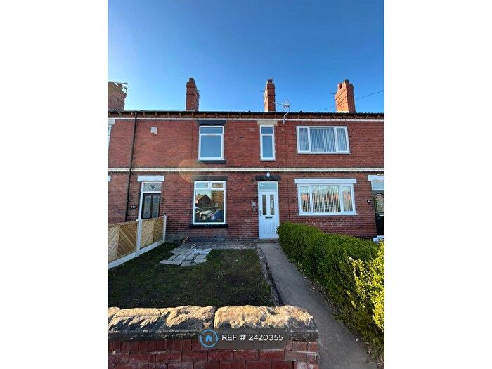 3 Bedroom Terraced House To Rent In Pontefract Road, Featherstone, Pontefract, WF7