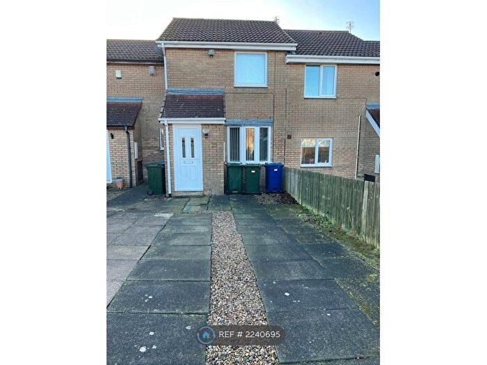 2 Bedroom Terraced House To Rent In Meadow Rise, Newcastle Upon Tyne, NE5