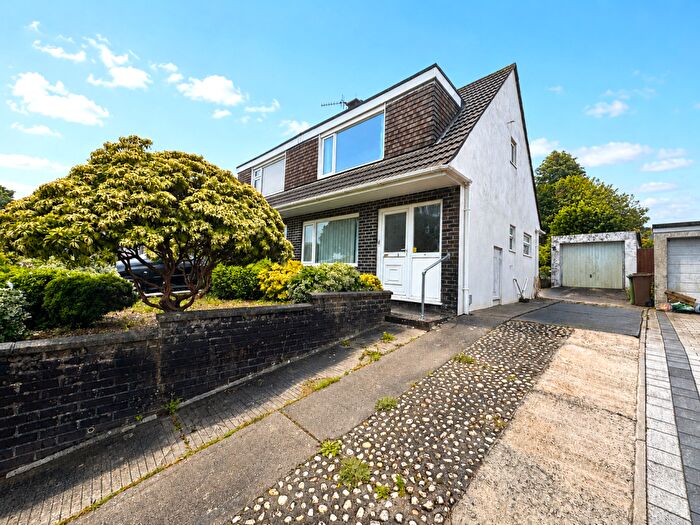 3 Bedroom Semi Detached House For Sale In Clittaford Road, Southway, Plymouth, PL6