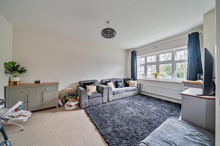 3 Bedroom Semi Detached House For Sale In Blackmore Avenue, Bideford, EX39