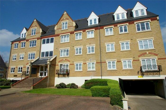 1 Bedroom Flat To Rent In Westminster House, Hallam Close, Watford, WD24