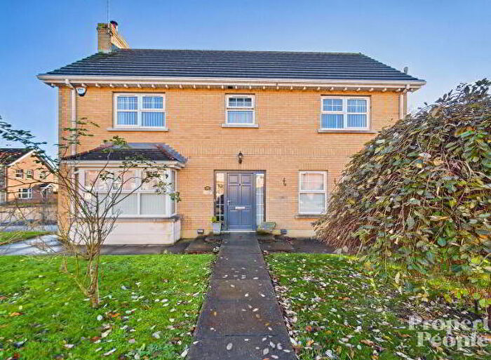 3 Bedroom Terrace House For Sale In Woodvale Green, Dromara, BT25