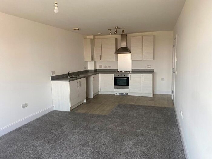 2 Bedroom Apartment To Rent In Flat, Carter Mews, Edinburgh, EH17