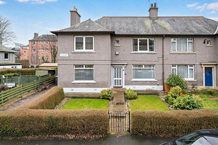 2 Bedroom Villa For Sale In Hutchison Medway, Edinburgh, EH14