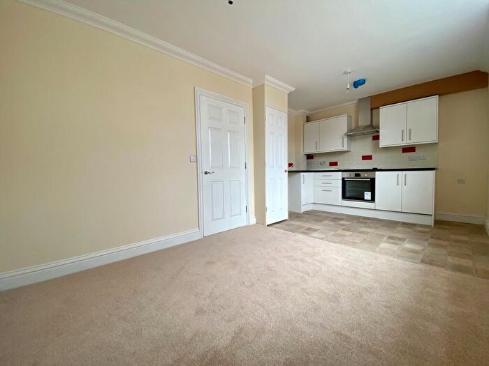 1 Bedroom Apartment To Rent In Arthur Street, Aldershot, GU11