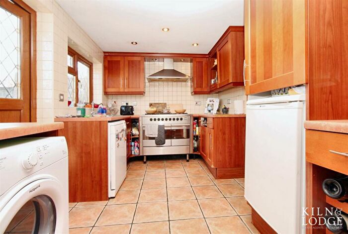 3 Bedroom Terraced House For Sale In Great Mistley, Basildon, SS16