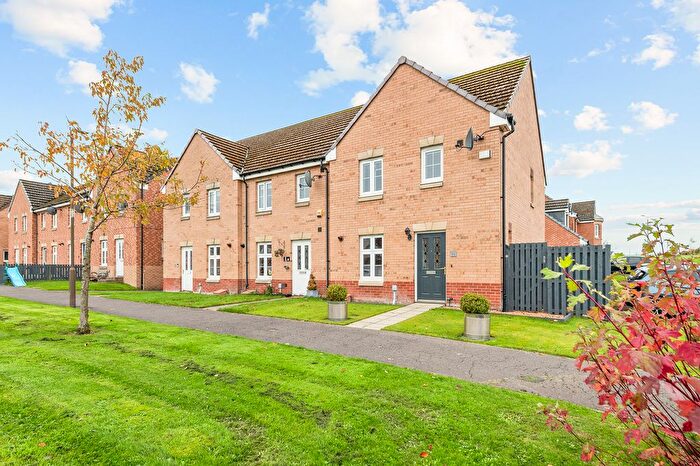 3 Bedroom End Terrace House For Sale In Jarvie Road, Redding, FK2