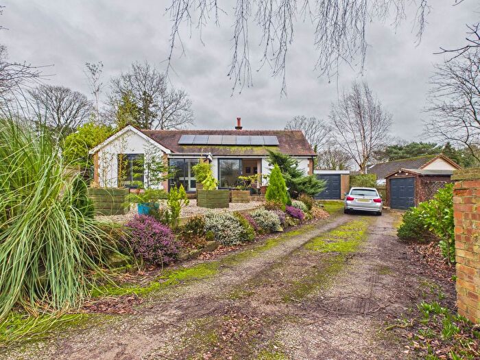 3 Bedroom Bungalow For Sale In Hall Lane, Mawdesley, Ormskirk, L40