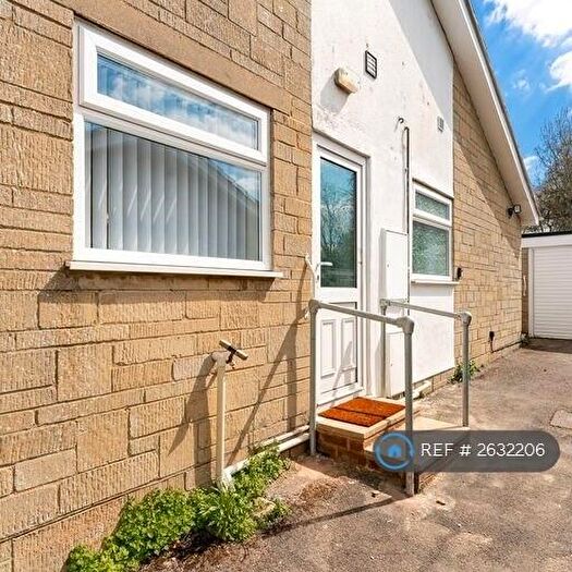 2 Bedroom Bungalow To Rent In Nine Acres Close, Charlbury, Chipping Norton, OX7