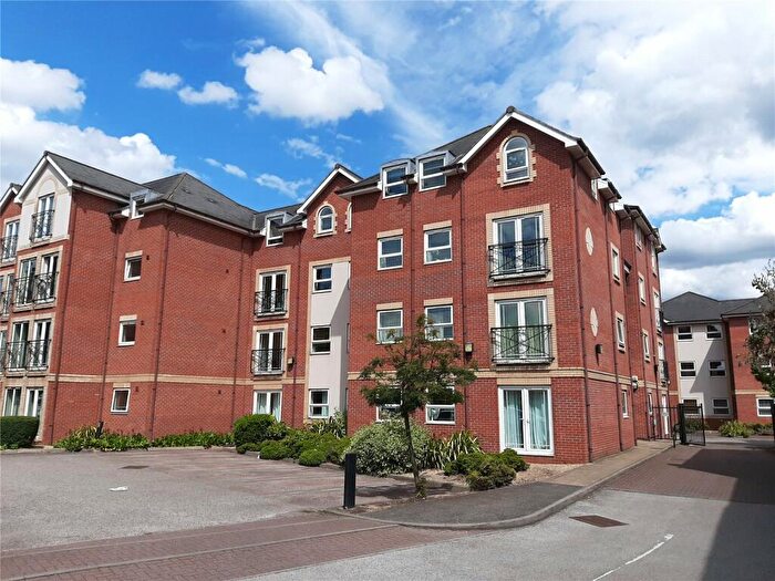 2 Bedroom Flat For Sale In Loughborough Road, West Bridgford, Nottingham, Nottinghamshire, NG2