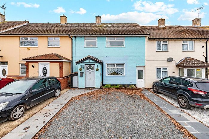 3 Bedroom Terraced House For Sale In Redgrave Road, Basildon, Essex, SS16