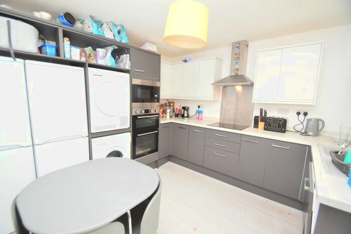 6 Bedroom Terraced House To Rent In New Windsor Terrace, Falmouth, TR11