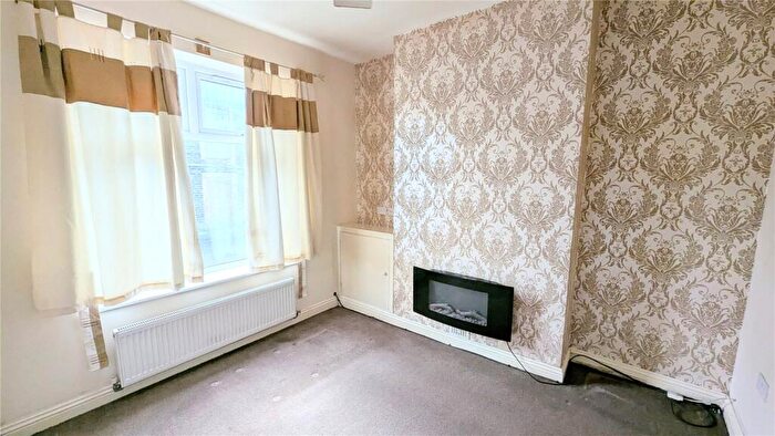 2 Bedroom House To Rent In Wren Street, BB12