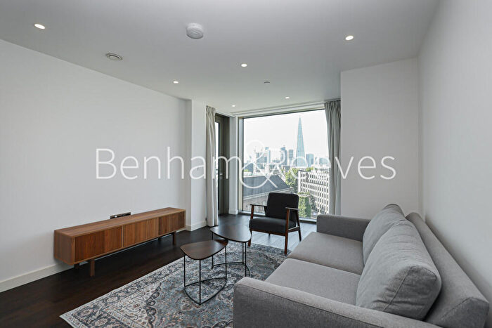 2 Bedroom Apartment To Rent In Royal Mint Street, Tower Hill, E1