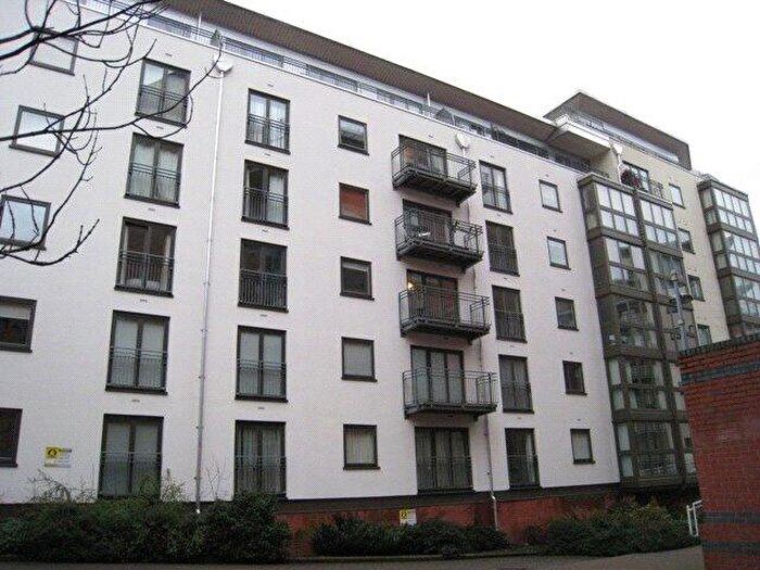 2 Bedroom Apartment To Rent In Liberty Place, - Sheepcote Street, Birmingham, B16