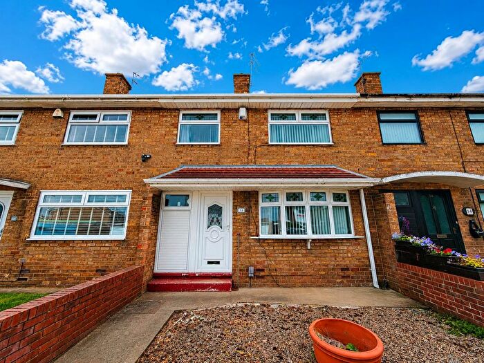 3 Bedroom Terraced House For Sale In Lindisfarne Road, Middlesbrough, TS3