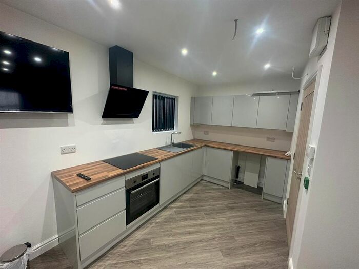 1 Bedroom Flat To Rent In Attercliffe Road, Sheffield, S9