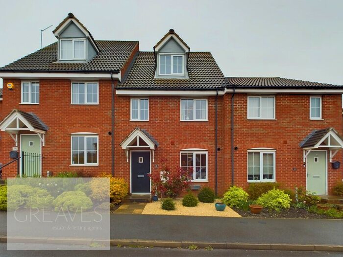 3 Bedroom Terraced House For Sale In Whitedale Road, Calverton, Nottingham, NG14