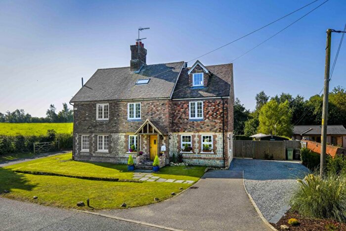 4 Bedroom Semi Detached House For Sale In Lenham Heath Road, Lenham Heath, ME17
