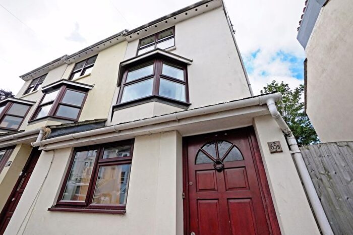 4 Bedroom End Terrace House For Sale In Franklin Road, Brighton, BN2