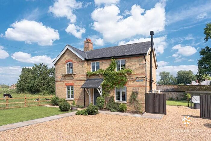 5 Bedroom Detached House To Rent In The Drive, Perry, Huntingdon, PE28