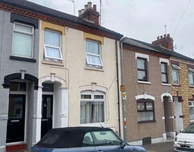3 Bedroom House To Rent In Cambridge Street, Northampton, NN2