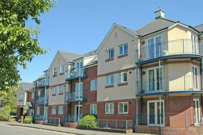 2 Bedroom Apartment To Rent In Coney Court, Haven Road, EX2