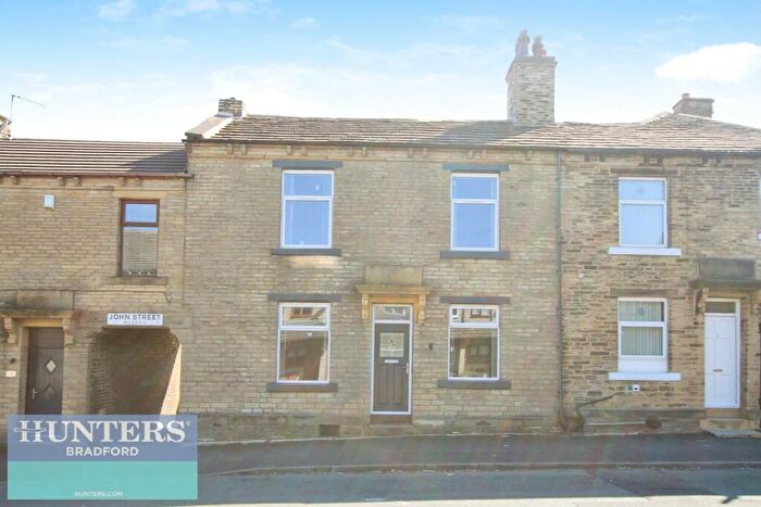 2 Bedroom Terraced House For Sale In John Street Bradford, West Yorkshire, Ops, BD4
