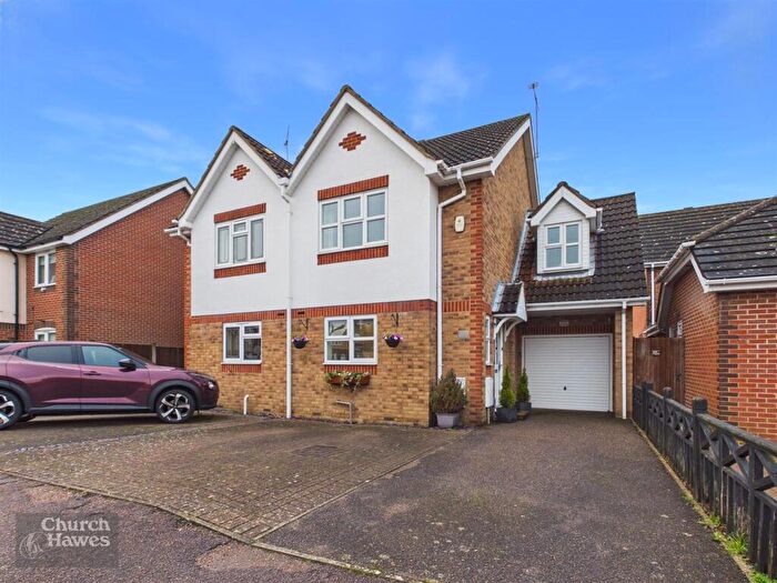 3 Bedroom Semi-Detached House For Sale In Halston Place, Maldon, CM9