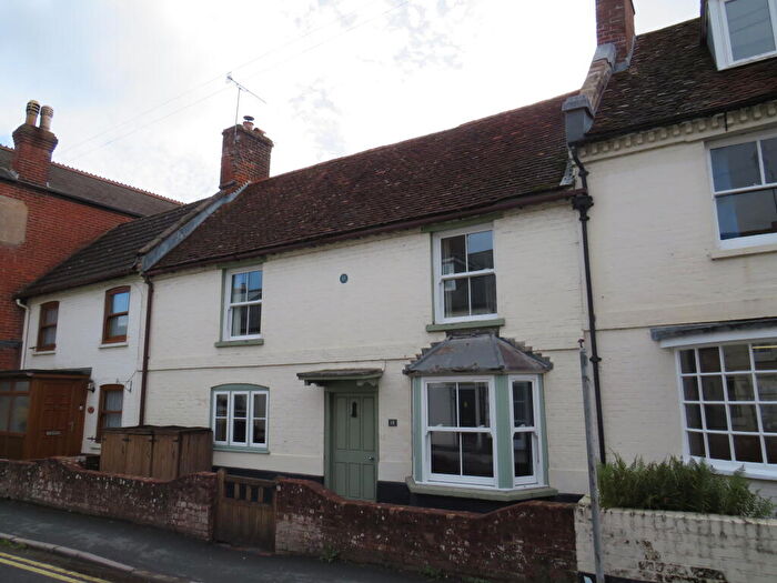 3 Bedroom House To Rent In North Street, Wilton, Salisbury, SP2