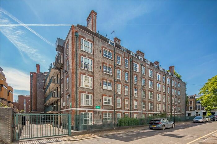 2 Bedroom Flat To Rent In Arlington Road, London, NW1