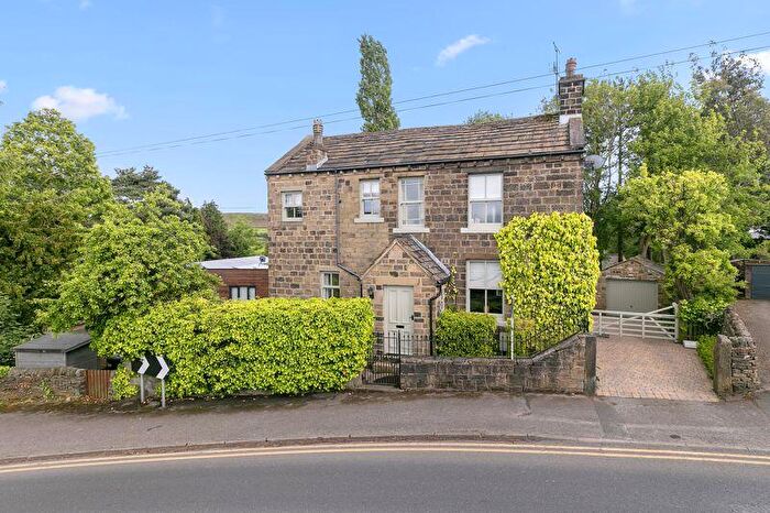 4 Bedroom Detached House For Sale In Otley Road, Eldwick, BD16