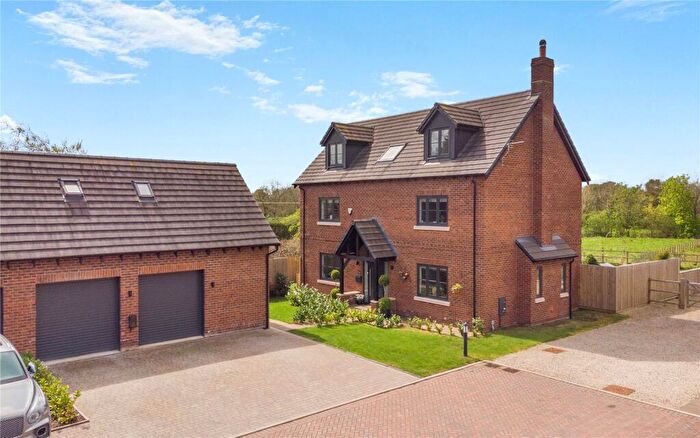 6 Bedroom Detached House For Sale In Walleys Green, Minshull Vernon, Cheshire, CW10