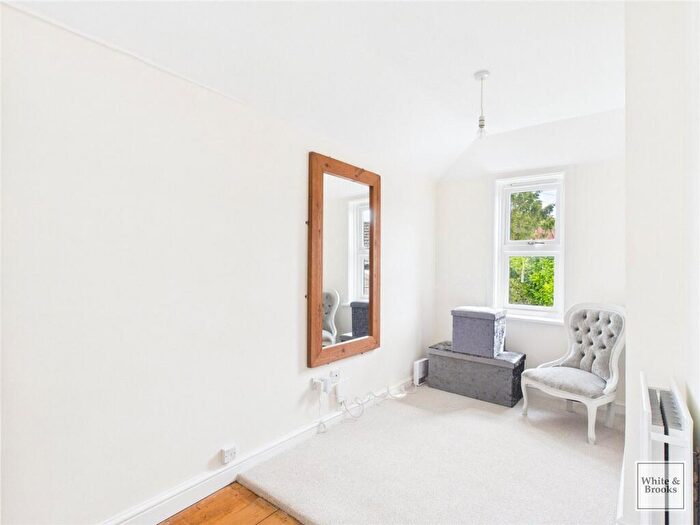 2 Bedroom Detached House For Sale In North Street, Westbourne, PO10