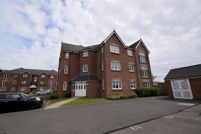 2 Bedroom Flat To Rent In Hendeley Court, Burton-On-Trent, Staffordshire DE14