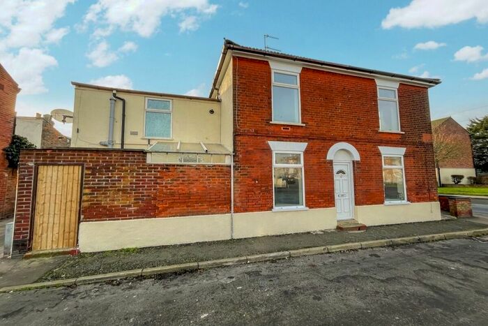 2 Bedroom Terraced House To Rent In Ordnance Road, Great Yarmouth NR30