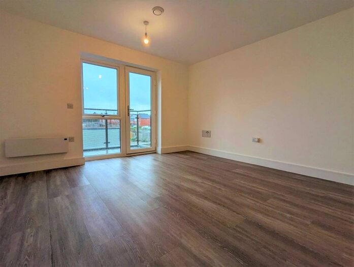 1 Bedroom Flat To Rent In Cooper Avenue, Birmingham, B31