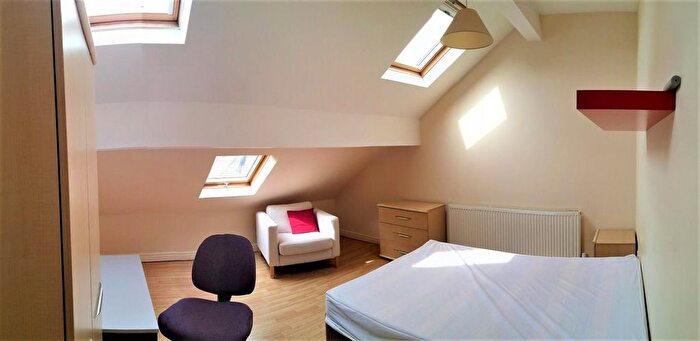 1 Bedroom Semi-Detached House To Rent In A Abberton Road, Manchester, M20